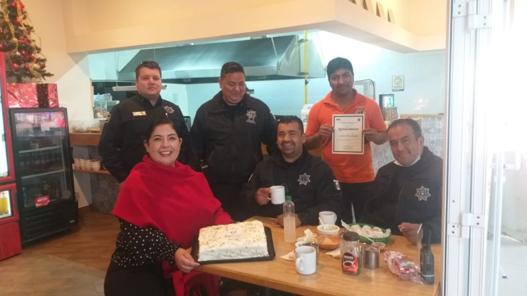 Policías, Bomberos y Protección Civil 